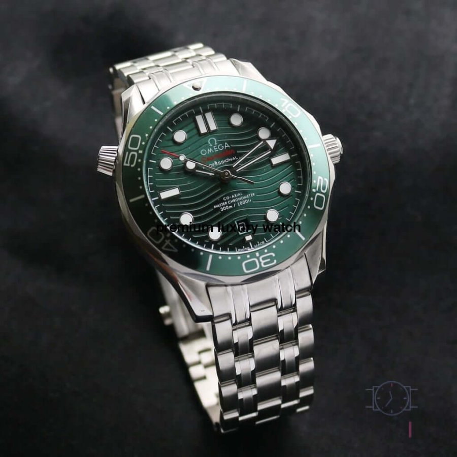 Omega Seamaster Green Dial Diver 300m Co-Axial Master Chronometer 42mm Men’s Wrist Watch