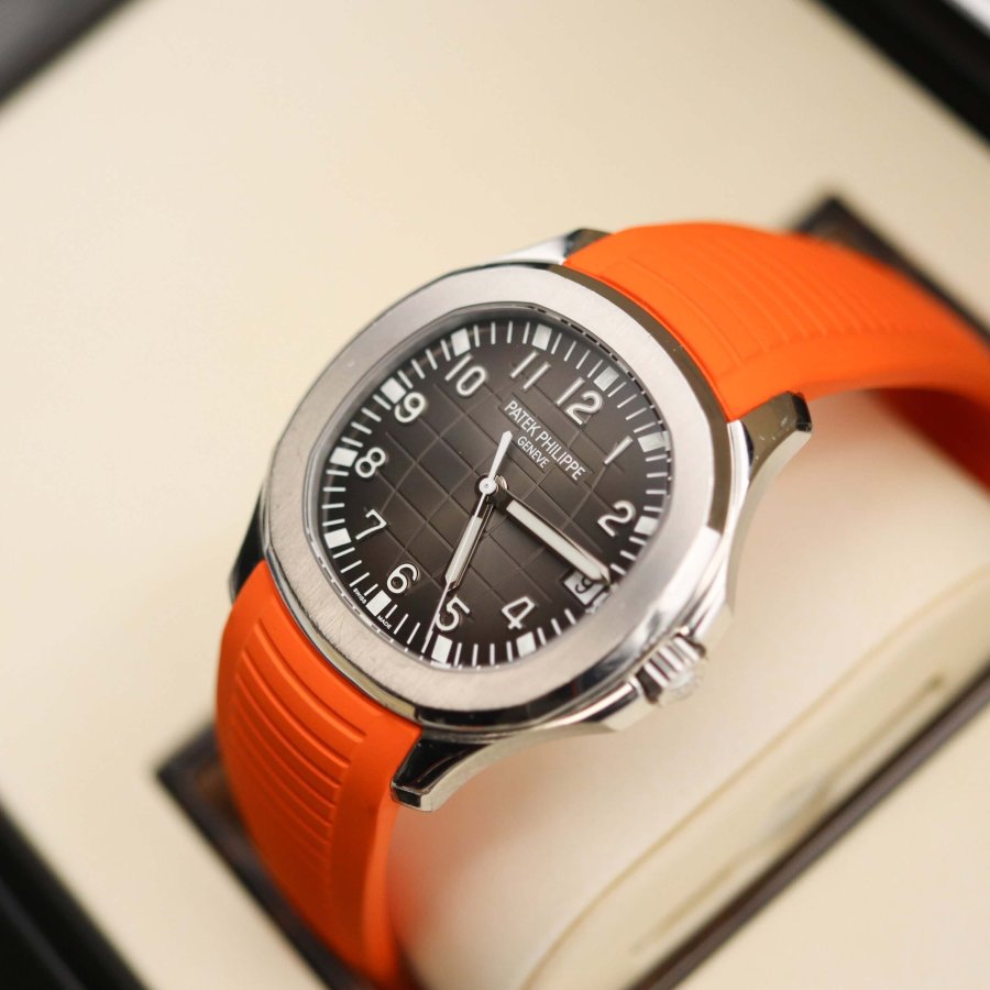 Patek Philippe Aquanaut 40MM Black Embossed Date Stainless Steel with Rubber Strap