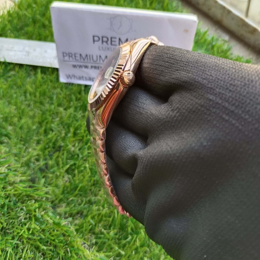 rolex day-date president fluted bezel