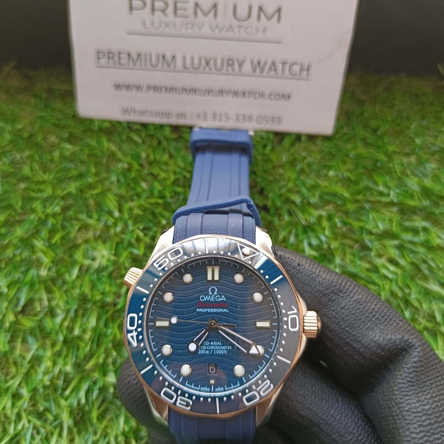 omega seamaster blue rubber strap