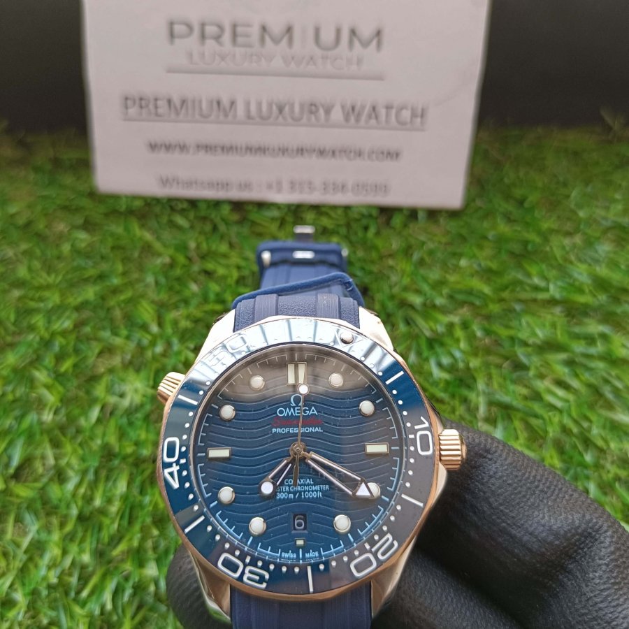 omega seamaster blue rubber strap