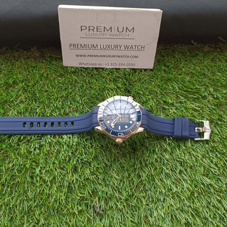 omega seamaster blue strap