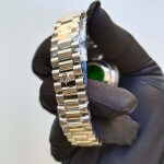 Rolex Day-Date Platinum Diamond Bezel Black Dial 40MM & Smooth Bezel President Bracelet 228206